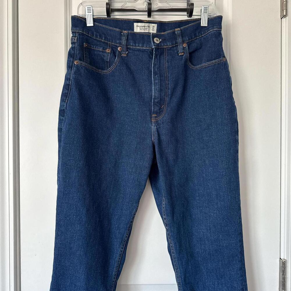 Abercrombie & Fitch Slim Straight Ultra High Rise Jeans Size 30 - Picture 3 of 4
